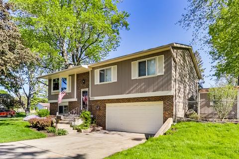 1051 Windsor Dr, Wheaton, IL 60189 photo 4