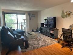 117 Gregory St #29, Aurora, IL 60504 photo 2