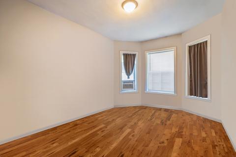 7117 S Champlain Ave, Chicago, IL 60619 photo 6