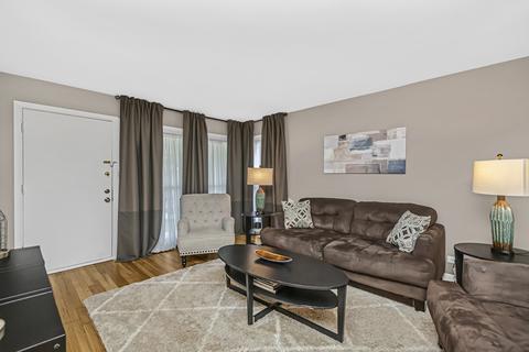 217 Grey Ave, Evanston, IL 60202 photo 3