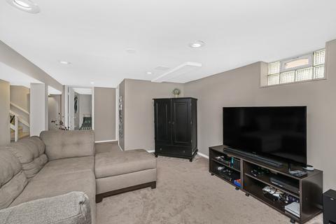 217 Grey Ave, Evanston, IL 60202 photo 18