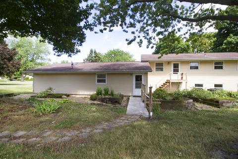 624 Mello Dr, Chenoa, IL 61726 photo 28