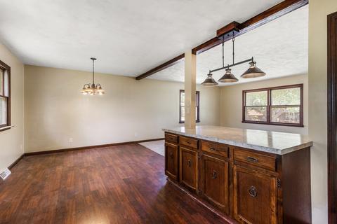624 Mello Dr, Chenoa, IL 61726 photo 7