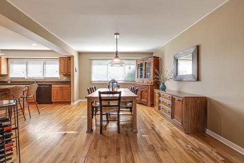 730 Constance Ln, Deerfield, IL 60015 photo 9