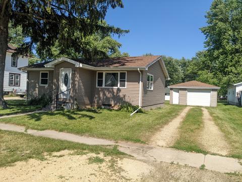 307 S 3rd Ave, Forreston, IL 61030 photo 1