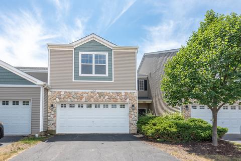 3903 Blackstone Dr, Aurora, IL 60504 photo 1