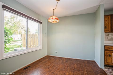 2012 Garden Ter, Hoffman Estates, IL 60169 photo 7