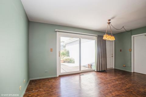2012 Garden Ter, Hoffman Estates, IL 60169 photo 3