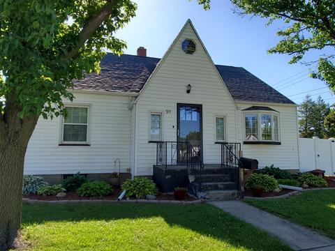 911 State St, Ottawa, IL 61350 photo 1