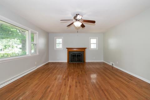 803 W College Ave, Normal, IL 61761 photo 4