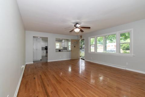 803 W College Ave, Normal, IL 61761 photo 7