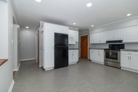 803 W College Ave, Normal, IL 61761 photo 14