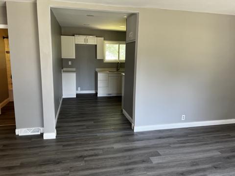 804 3rd Ave, Morris, IL 60450 photo 3