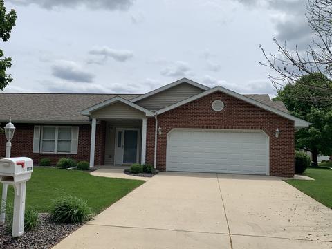 1118 31st St, Peru, IL 61354 photo 1