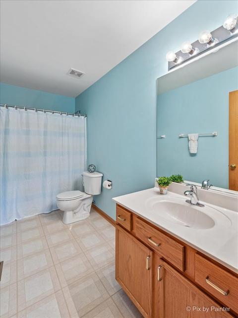 1630 Montclair Dr, Elgin, IL 60123 photo 29