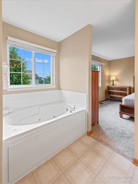 1630 Montclair Dr, Elgin, IL 60123 photo 25