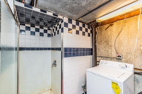 8915 Robin Dr #B, Des Plaines, IL 60016 photo 22