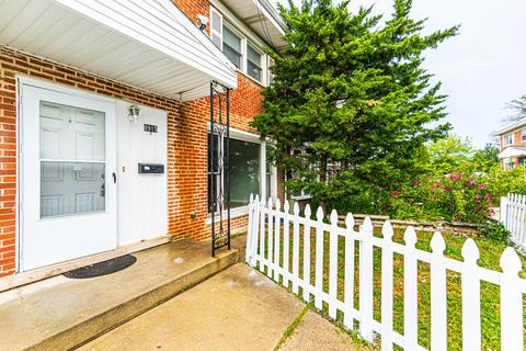 8915 Robin Dr #B, Des Plaines, IL 60016 photo 3