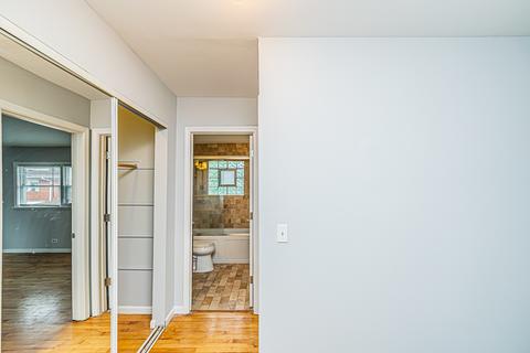 8915 Robin Dr #B, Des Plaines, IL 60016 photo 18