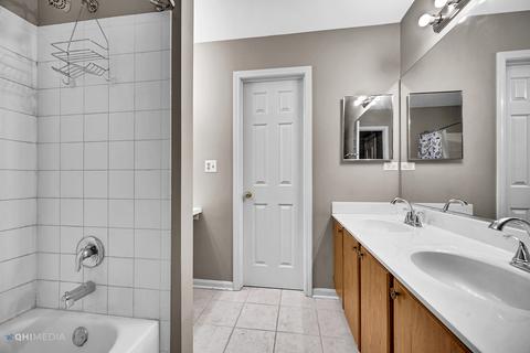 239 Grandview Ct, Algonquin, IL 60102 photo 11
