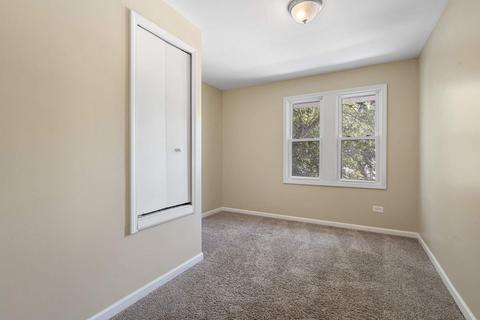 219 E Maple Ave E, Villa Park, IL 60181 photo 12