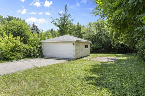 219 E Maple Ave E, Villa Park, IL 60181 photo 4