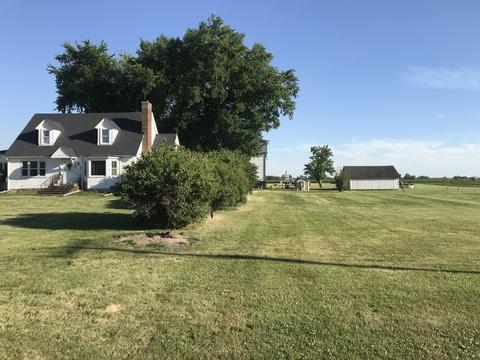 2780 Bell Rd, Minooka, IL 60447 photo 2