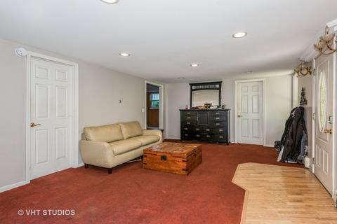 65 S Jackson St, Elgin, IL 60123 photo 10