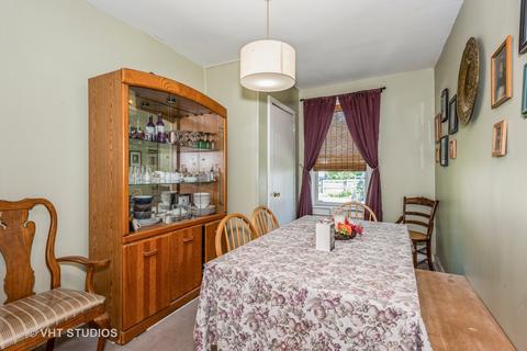 65 S Jackson St, Elgin, IL 60123 photo 7
