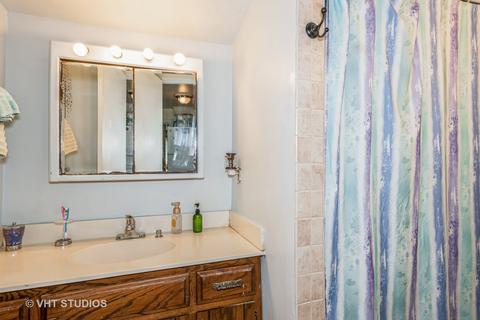 65 S Jackson St, Elgin, IL 60123 photo 12