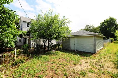 605 E Mulberry St, Bloomington, IL 61701 photo 12