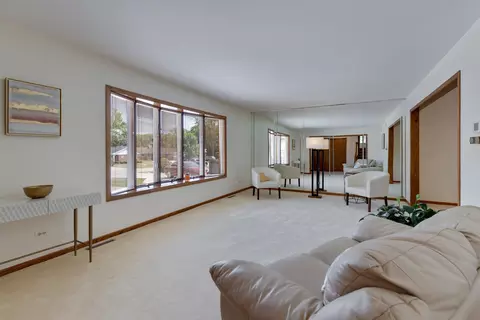 5 N404 Eagle Ter, Itasca, IL 60143 photo 5