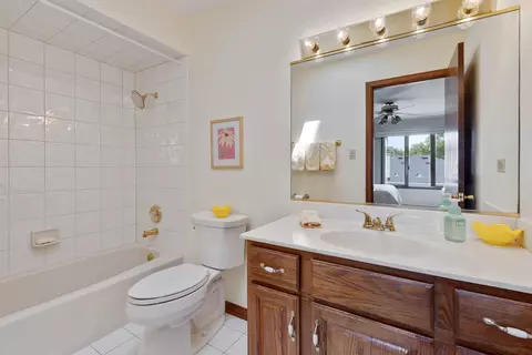 5 N404 Eagle Ter, Itasca, IL 60143 photo 17