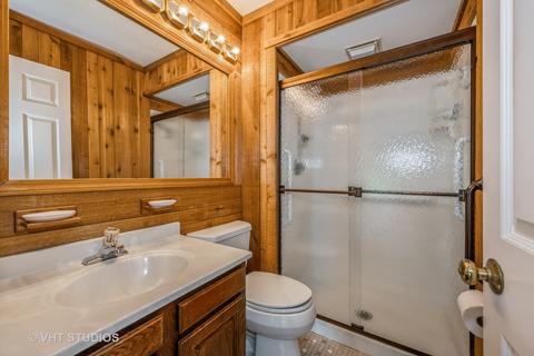 1105 Oakview Dr, Wheaton, IL 60187 photo 14