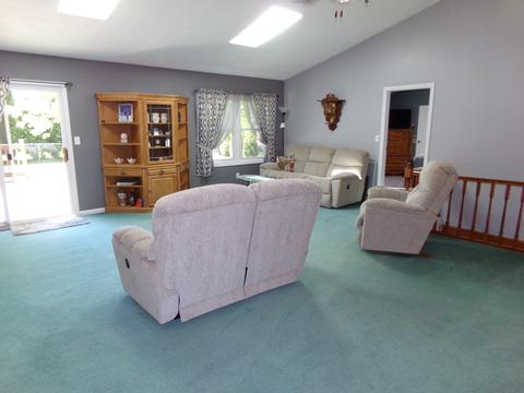 401 Morgan St, Dwight, IL 60420 photo 5