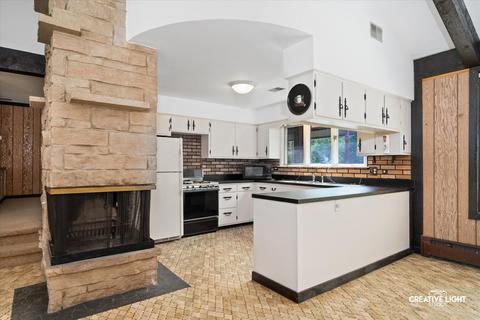 175 Blackhawk Trl, Algonquin, IL 60102 photo 11