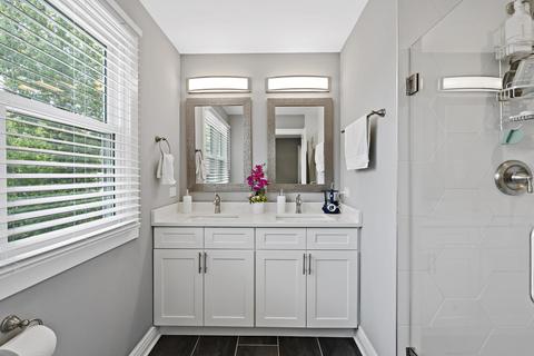 1610 Elm St, Wheaton, IL 60189 photo 8