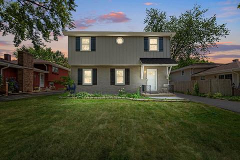 1610 Elm St, Wheaton, IL 60189 photo 1