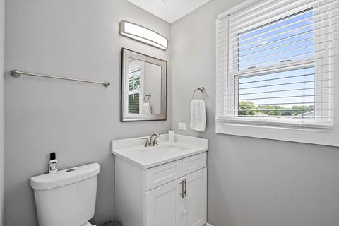 1610 Elm St, Wheaton, IL 60189 photo 10