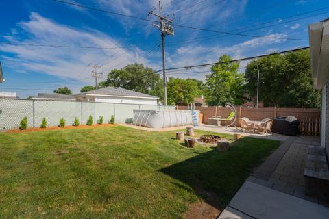 7113 Stanford Dr, Bridgeview, IL 60455 photo 29