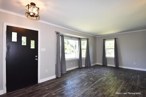 231 E Reader St, Elburn, IL 60119 photo 6