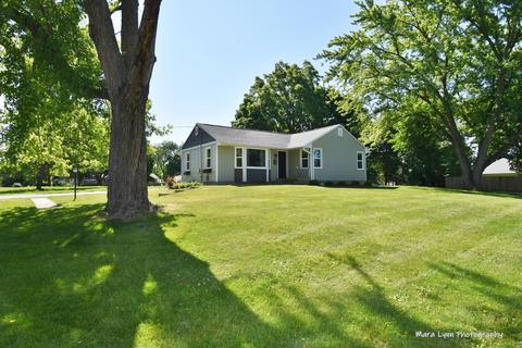 231 E Reader St, Elburn, IL 60119 photo 3