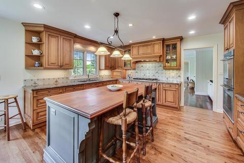2126 Middlefork Rd, Northfield, IL 60093 photo 10
