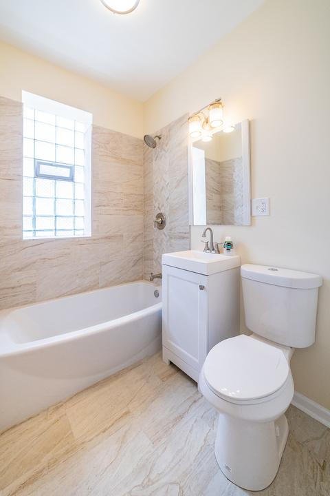 1300 E 72 St, Chicago, IL 60619 photo 33