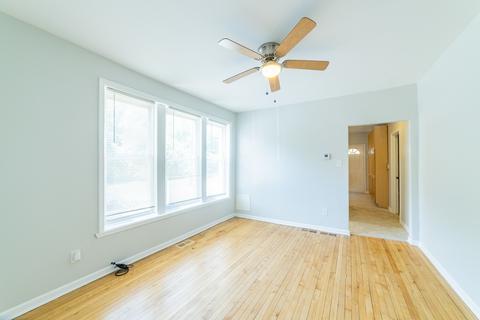 1300 E 72 St, Chicago, IL 60619 photo 23