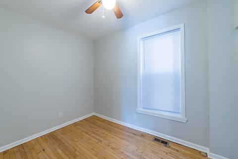 1300 E 72 St, Chicago, IL 60619 photo 12