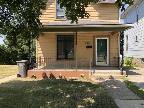 552 Raymond St, Elgin, IL 60120 photo 2