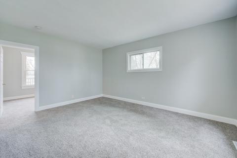 5724 W Hawthorne Ave, Berkeley, IL 60163 photo 8