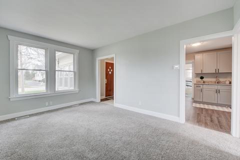 5724 W Hawthorne Ave, Berkeley, IL 60163 photo 7