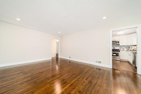 3115 Peoria St, Steger, IL 60475 photo 3